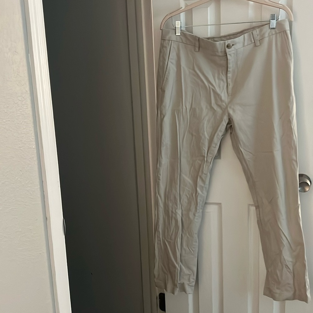 Southern Tide Men’s Khaki Pants